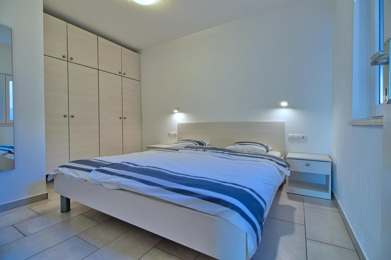 Apartments Podvorac Tribunj  Ngoại thất bức ảnh