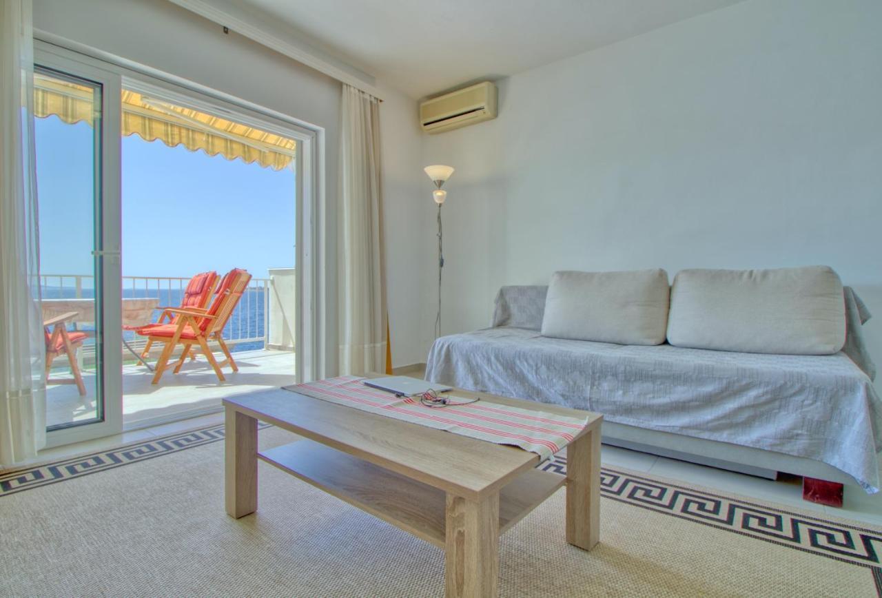 Apartments Podvorac Tribunj  Ngoại thất bức ảnh